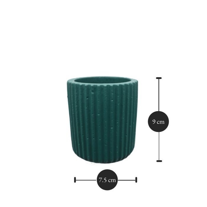 Sharon Ribbed Flower Pot: Dimensions: 7.5 cm x 9 cm (Diameter x Height)